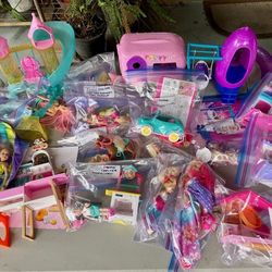 10 YEAR COLLECTION OF BARBIE AND CHELSEA DOLLS AND ACCESSORIES 
