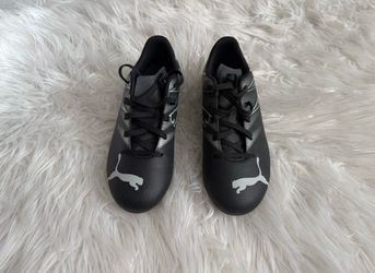 Junior Puma Soccer Cleats