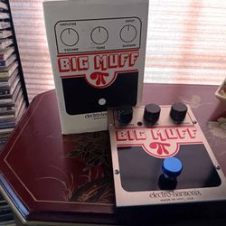 Electro-Harmonix Big Muff Pi (v9) NYC, USA Edition 