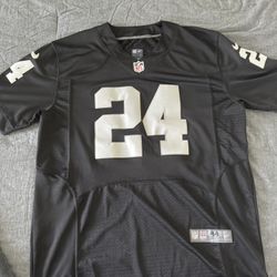 marshawn lynch raider jersey