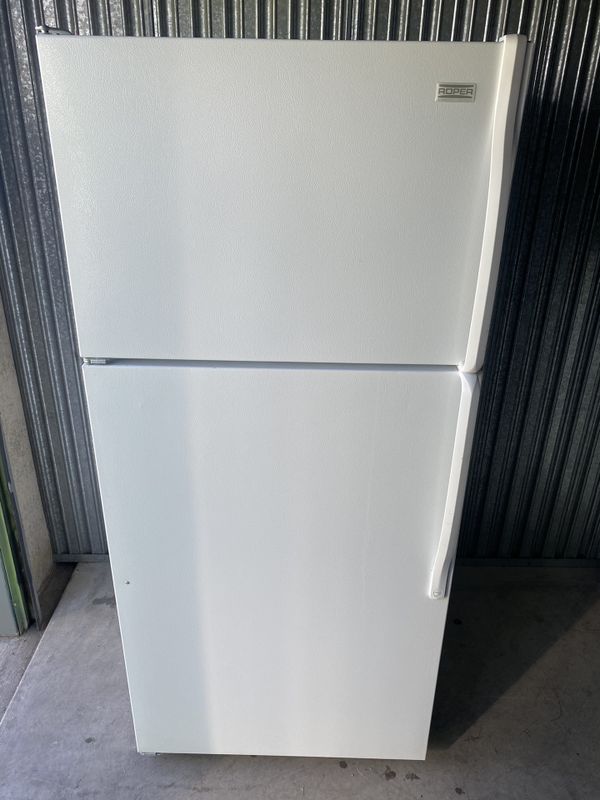 Roper Refrigerator Model Rs22aqxkq04