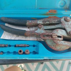 Roper Witney Punch Used 25