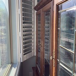 1980’s china hutch