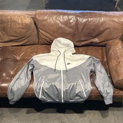 Windbreaker Jacket White/ Grey Sz Small