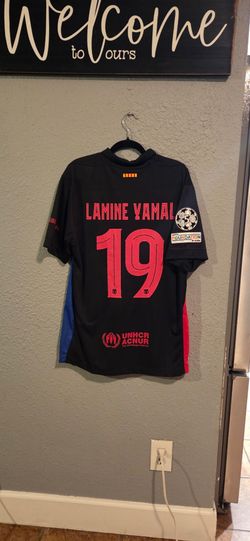 FC Barcelona Lamine Yamal #19 Away Jersey