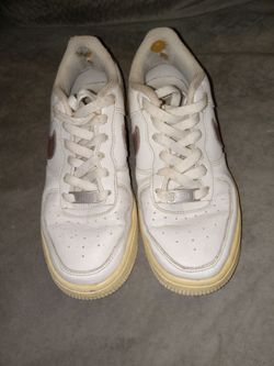 Girls Nike Airforce 1 Sneakers