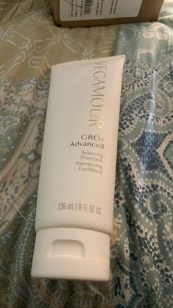 Vegamour Gro+ Advanced Balancing Shampoo