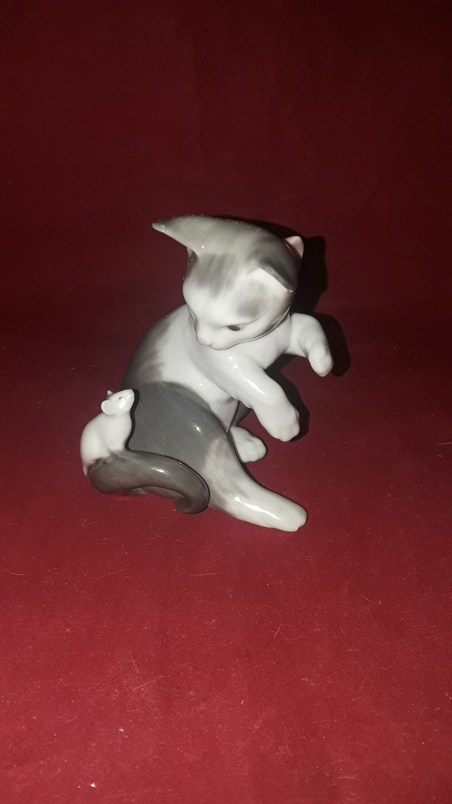 RETIRED LLADRO FINE PORCELAIN #5236 PLAYFUL KITTY CAT & MOUSE SCULPTURE FIGURINE 3-1/4" TALL IN ORIG BOX