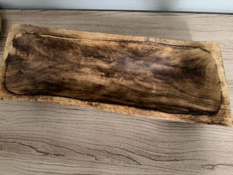 Wood  centerpiece
