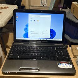 Toshiba - L655-S5155