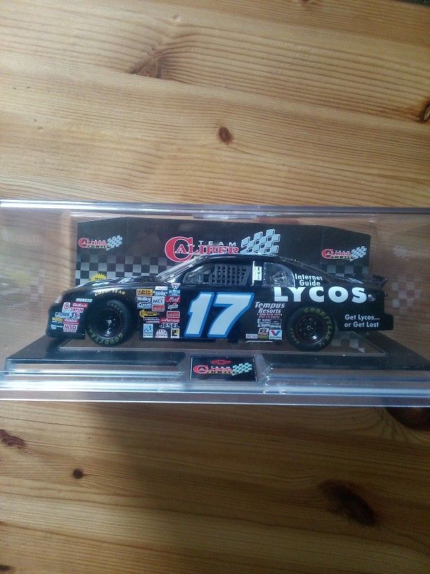 1:24 Team caliber diecast replica of the 1999 Morgan McClane.🏎️