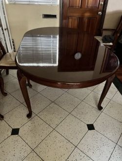 Dining Kitchen Table Cherry Red High Gloss Finish 