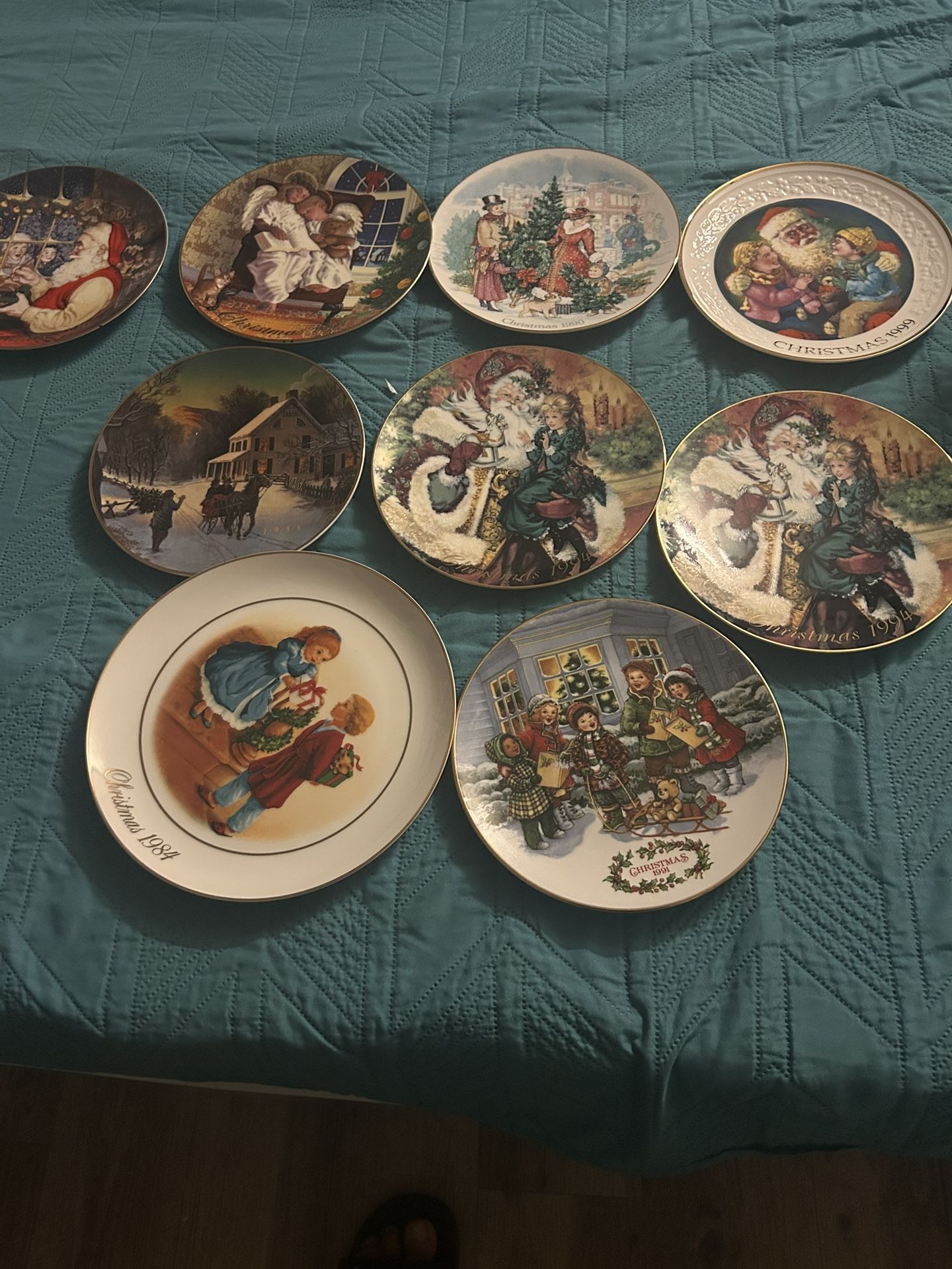 Christmas Plate Collection