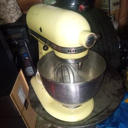 Vintage KitchenAid Mixer 