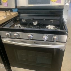 New Scratch And Dent Samsung Gas Stove Stainless Steel 6 Months Warranty .