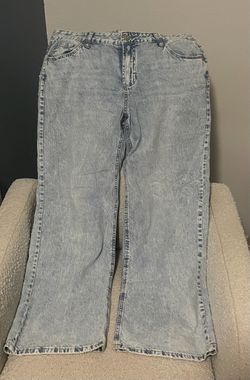 Women’s wide leg jeans size 13