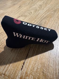 Golf putter cover