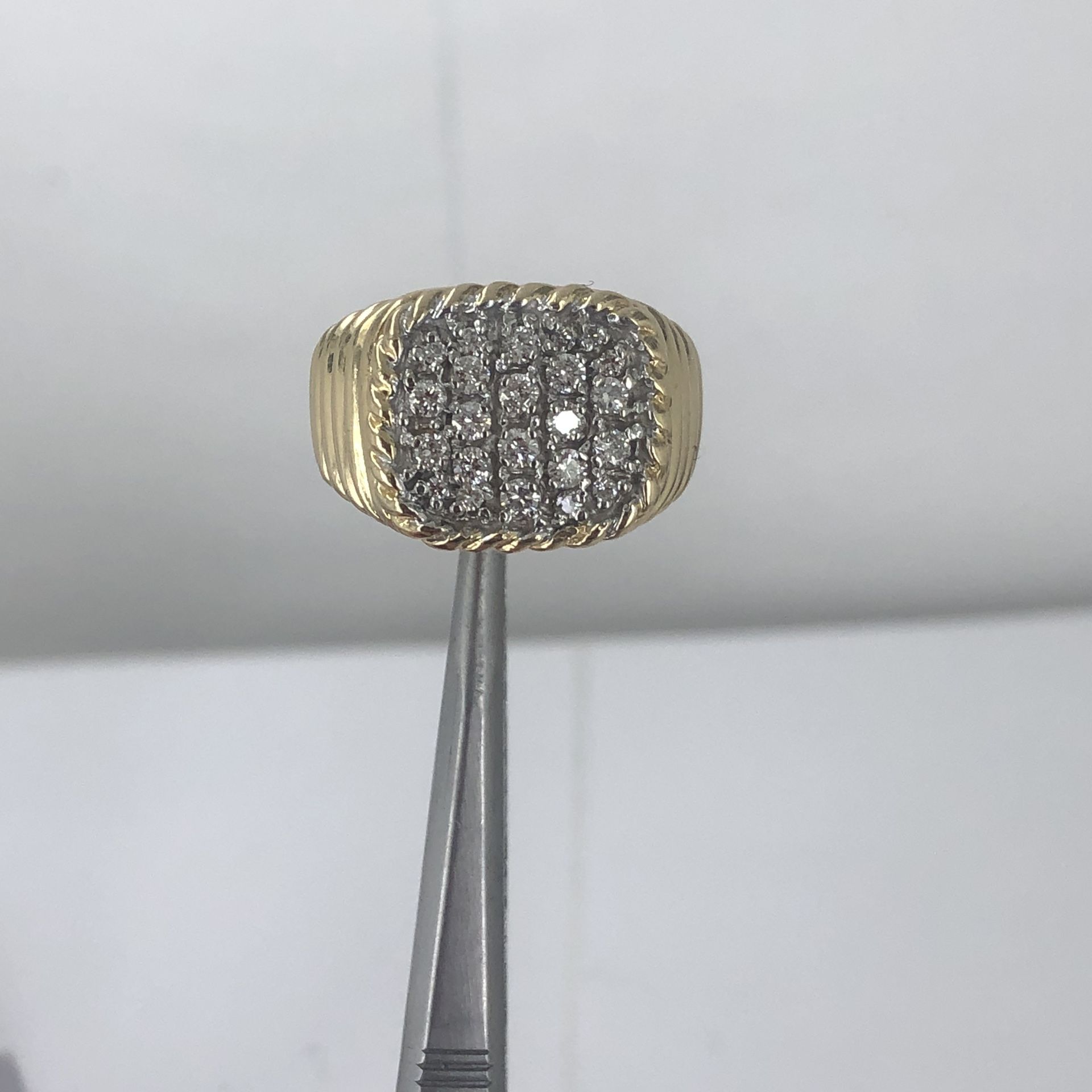 Men’s 14k Yellow Gold Diamond Ring Size 8 3/4 (1(contact info removed))