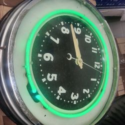 Vintage Antique Neon Clock --GLO- DIAL CLOCK SALES CO. New York