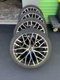 Audi RS 20x9 wheels and tires practically new
