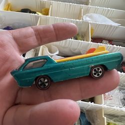 Hotwheels Redlines Deora