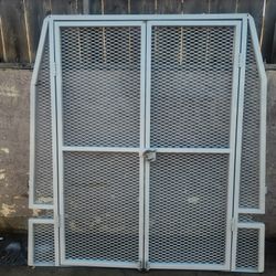 Mercedes Sprinter Security Gate