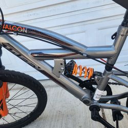 Like New Huffy Valcon Bike 