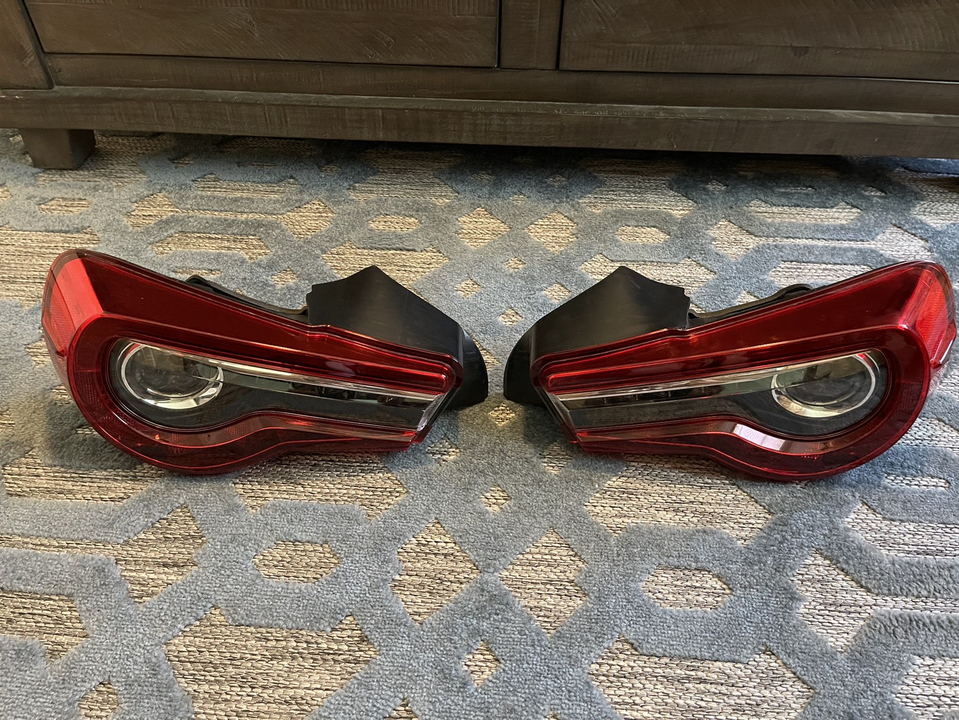 Toyota 86/FR-S/BRZ Tail Lights OEM 