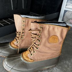 Sorel Waterproof Men’s Winter Boots – Size 11.5 – Like New