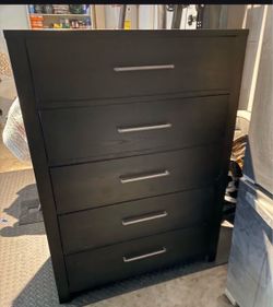 Tall dresser