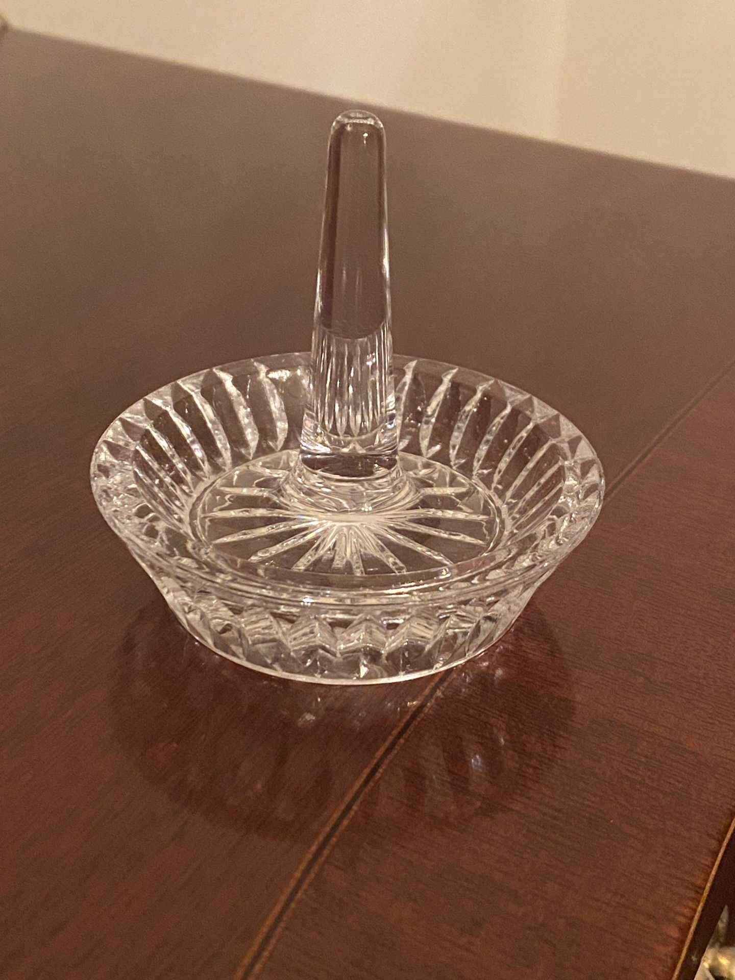 Lead Crystal Ring Holder