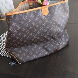 Authentic! Louis Vuitton Delightful MM
