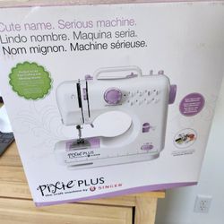 Pixie Plus Sewing Machine 