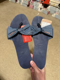 Size 11/12W - Havaianas You St. Tropez Women's Navy Blue Flip Flop Sandals