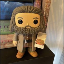 Hagrid With Birthday Cake 6” Funko Pop