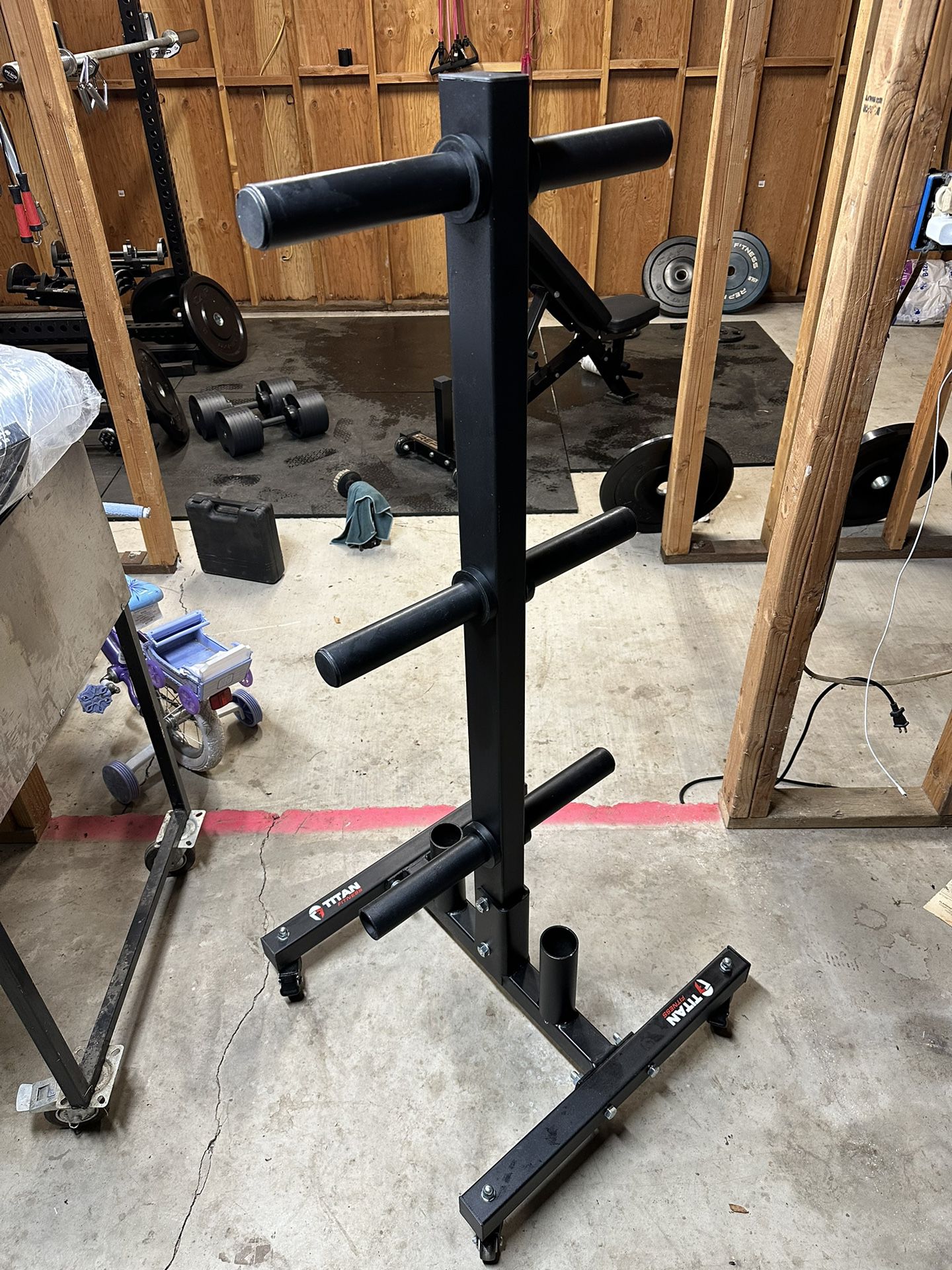 Titan Fitness Plate And Barbell Storage 