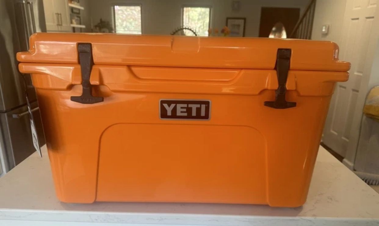 YETI Tundra 45 Cooler