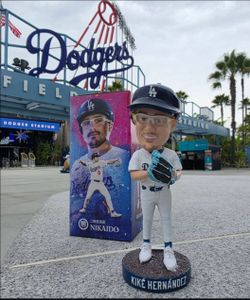 kike hernandez bobblehead trade