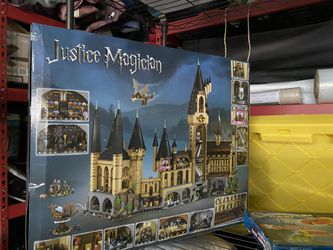 Hogwarts Castle Like Lego Puzzle