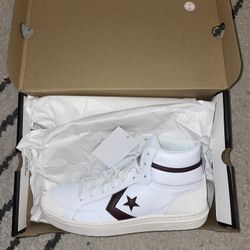Brand New Converse Pro Blaze Classic Leather Shoes - Size 10