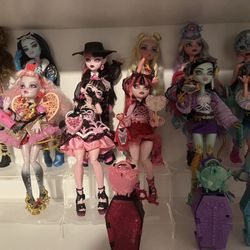 Monster High Doll Bundle