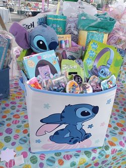 Stitch basket