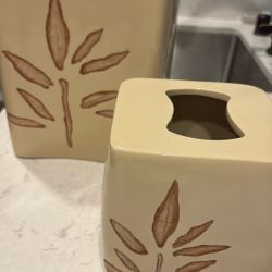Heavy Resin Trash Can And Tissue Holder For Bathroom