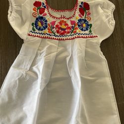 Blusas Mexicanas Bordadas . Talla 6