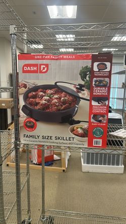 Dash 14" Family Skillet