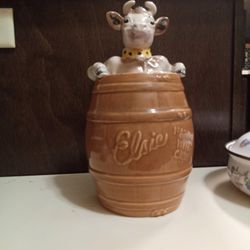 Lc The Cow 1940's Cookie Jar