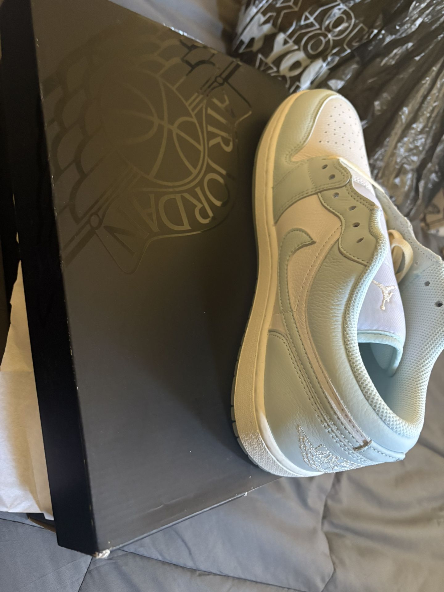 Baby Blue 1’s Low top