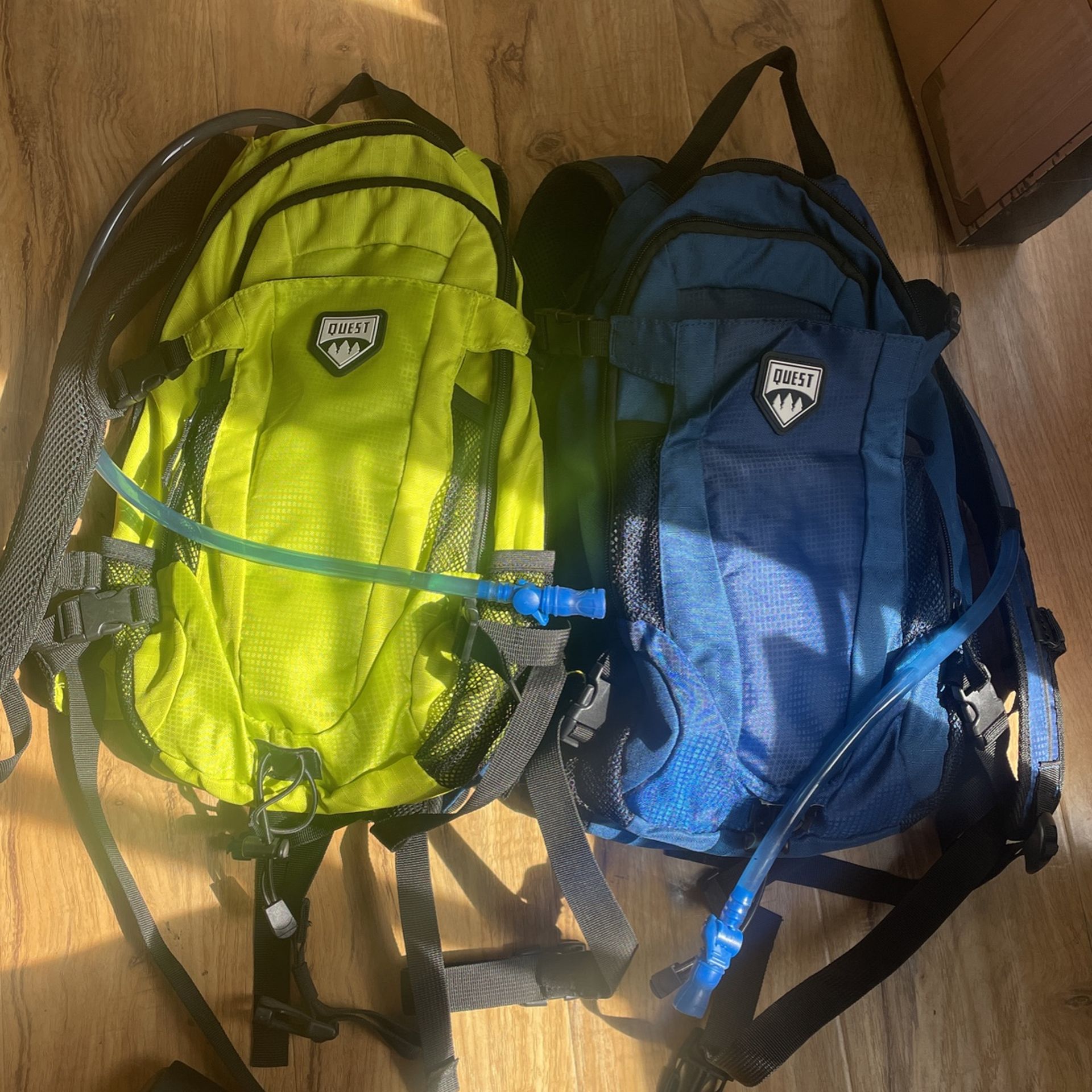 Quest Hydration Camelback Backpacks
