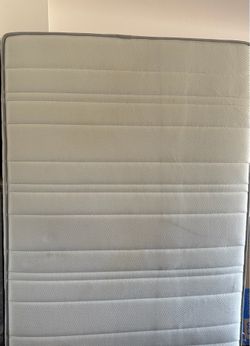 Queen mattress