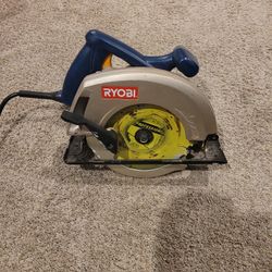 Ryobi Saw